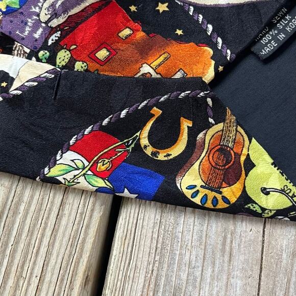 Nicole Miller Vintage Texas Theme Necktie Hand Sewn 100% Silk - Picture 4 of 10